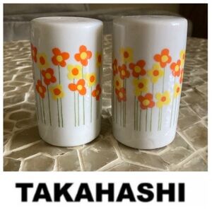 Takahashi salt and pepper shakers {Made in Japan}